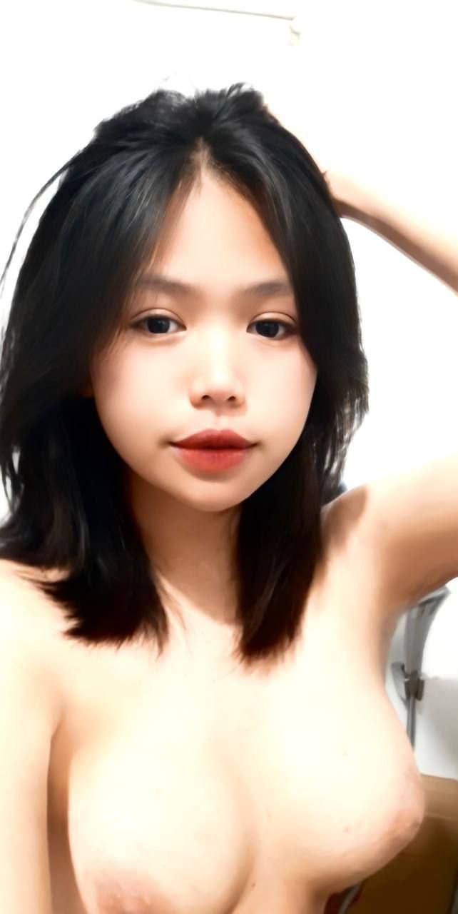 Cô gái ngực to xinh đẹp đang bú cu ~ dáng đẹp, đặc biệt thích cười, với một cây gậy lớn ở nhiều tư thế...